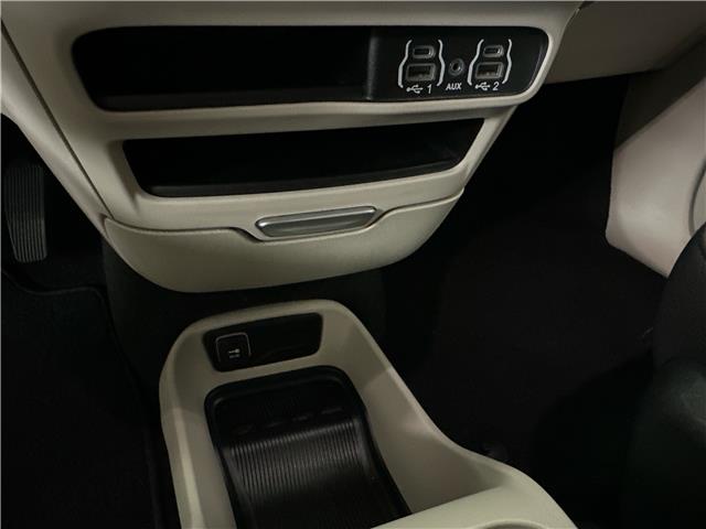 2024 Chrysler Grand Caravan SXT (Stk: 43836J) in Belleville - Image 20 of 35