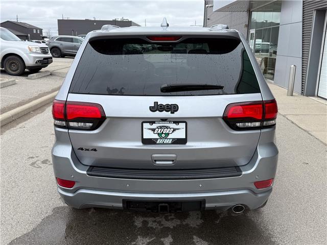 2020 Jeep Grand Cherokee Laredo (Stk: 25563DA) in London - Image 5 of 26