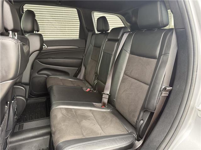 2020 Jeep Grand Cherokee Laredo (Stk: 25563DA) in London - Image 12 of 26