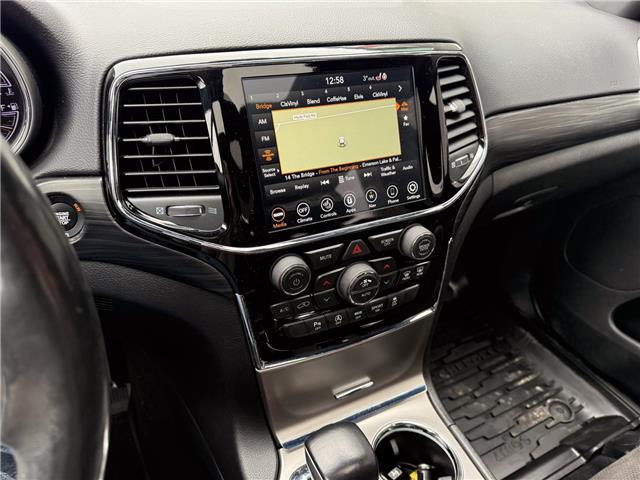 2020 Jeep Grand Cherokee Laredo (Stk: 25563DA) in London - Image 18 of 26