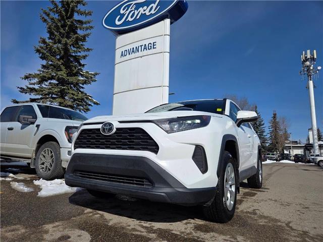 2021 Toyota RAV4 LE (Stk: TA-095A) in Calgary - Image 1 of 9