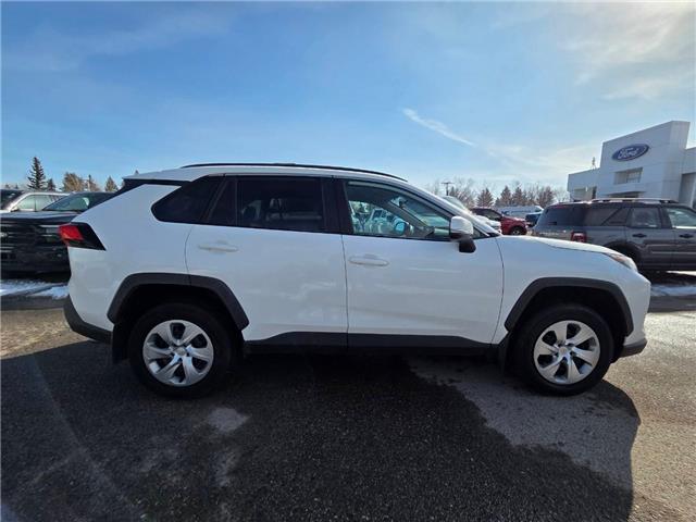 2021 Toyota RAV4 LE (Stk: TA-095A) in Calgary - Image 3 of 9