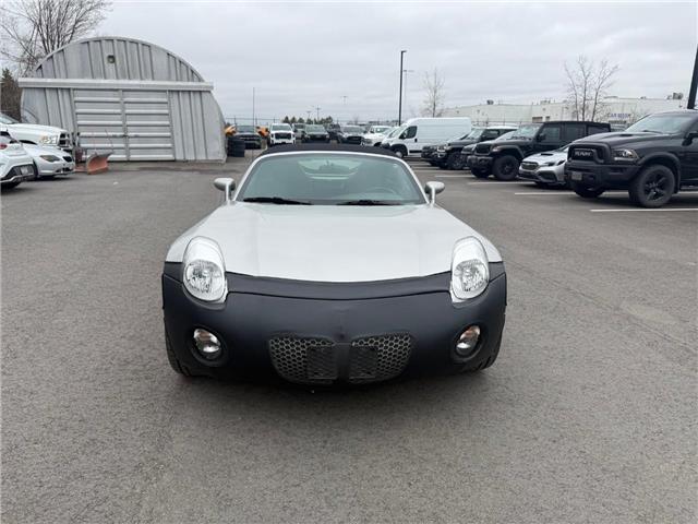 2006 Pontiac Solstice Base (Stk: 165889) in London - Image 2 of 9