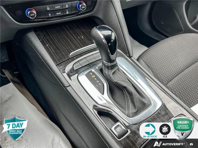 2019 Buick Regal Sportback Preferred II (Stk: U-3018A) in Tillsonburg - Image 17 of 24