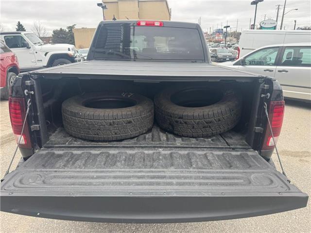 2021 RAM 1500 Classic SLT (Stk: 28379T) in Newmarket - Image 4 of 13