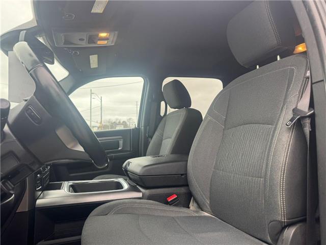 2021 RAM 1500 Classic SLT (Stk: 28379T) in Newmarket - Image 8 of 13