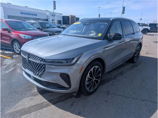 2025 Lincoln Nautilus Reserve (Stk: 19481) in Calgary - Image 1 of 27