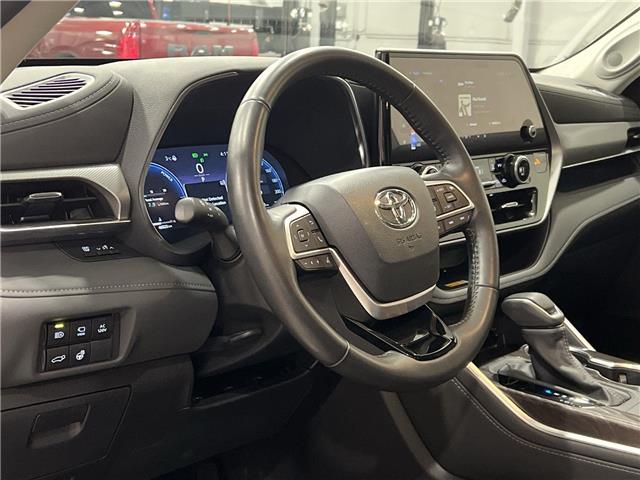2024 Toyota Highlander Hybrid  (Stk: 14U7415) in Markham - Image 12 of 33