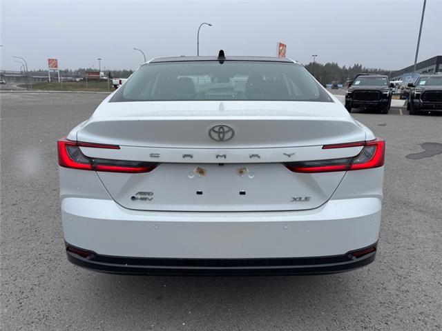 2025 Toyota Camry XLE (Stk: U552900A) in Cranbrook - Image 4 of 20