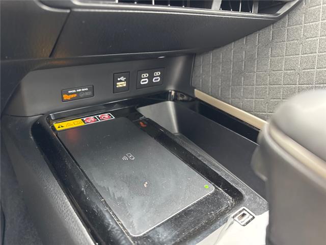 2025 Toyota Camry XLE (Stk: U552900A) in Cranbrook - Image 16 of 20
