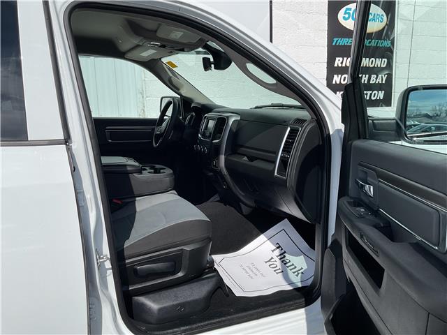 2023 RAM 1500 Classic SLT (Stk: 260212) in Kingston - Image 9 of 14