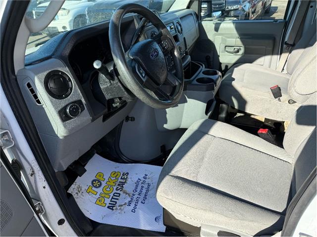 2022 Ford E-450 Cutaway Base (Stk: C15225) in North Bay - Image 12 of 24