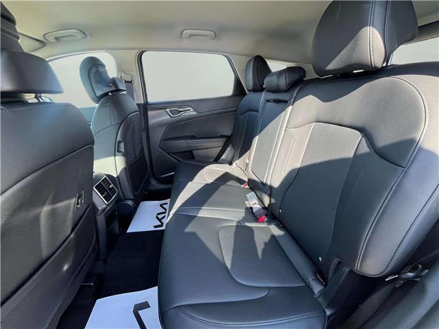 2026 Kia Sportage Hybrid EX (Stk: SP26070) in Cold Lake - Image 13 of 19