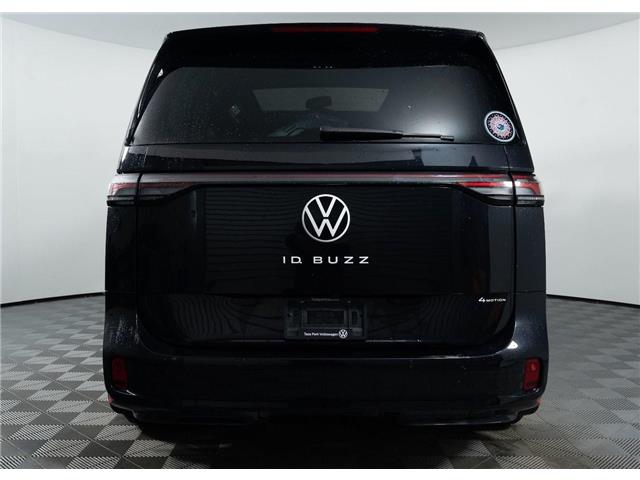 2025 Volkswagen ID. Buzz 1st Edition (Stk: TU0261) in Calgary - Image 5 of 22