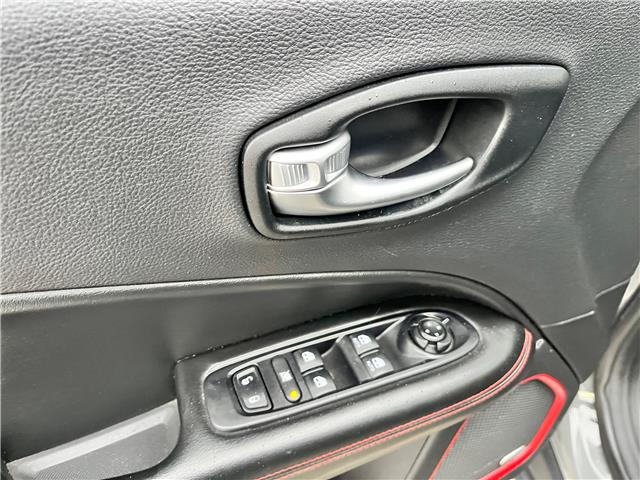 2021 Jeep Compass Trailhawk (Stk: 25-447A) in Sarnia - Image 11 of 26
