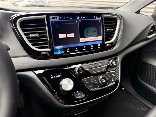 2026 Chrysler Grand Caravan SXT (Stk: 26225) in London - Image 18 of 28
