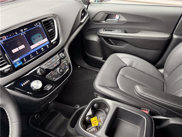 2026 Chrysler Grand Caravan SXT (Stk: 26225) in London - Image 20 of 28