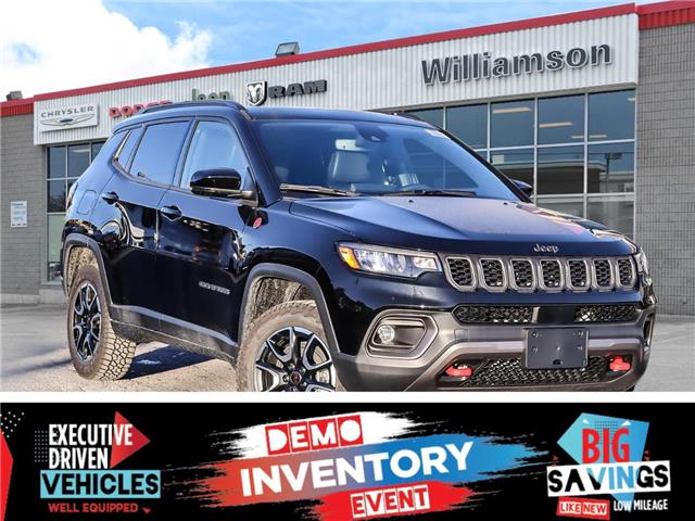 2026 Jeep Compass Trailhawk (Stk: 26-065D) in Uxbridge - Image 1 of 26