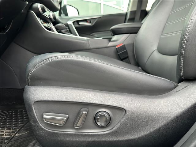 2025 Toyota RAV4 XLE (Stk: W7055) in Cobourg - Image 24 of 29