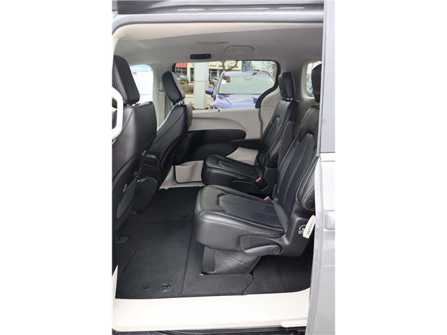 2023 Chrysler Pacifica Touring-L (Stk: 22U3963) in Mississauga - Image 25 of 32