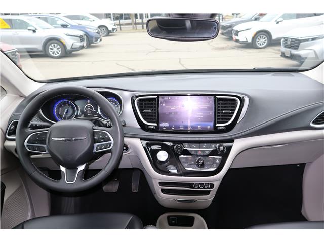 2023 Chrysler Pacifica Touring-L (Stk: 22U3963) in Mississauga - Image 12 of 32