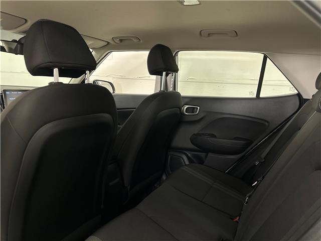 2023 Hyundai Venue Preferred (Stk: 43751J) in Belleville - Image 8 of 28