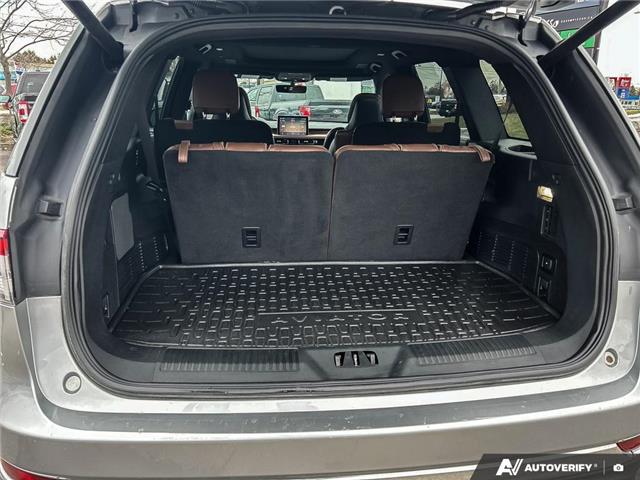 2023 Lincoln Aviator Reserve (Stk: 1HL799) in Hamilton - Image 9 of 19