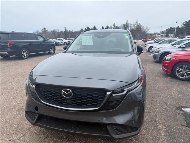 2026 Mazda CX-5 GS (Stk: 226-30) in Pembroke - Image 2 of 7