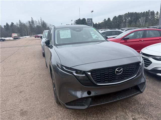 2026 Mazda CX-5 GS (Stk: 226-30) in Pembroke - Image 3 of 7
