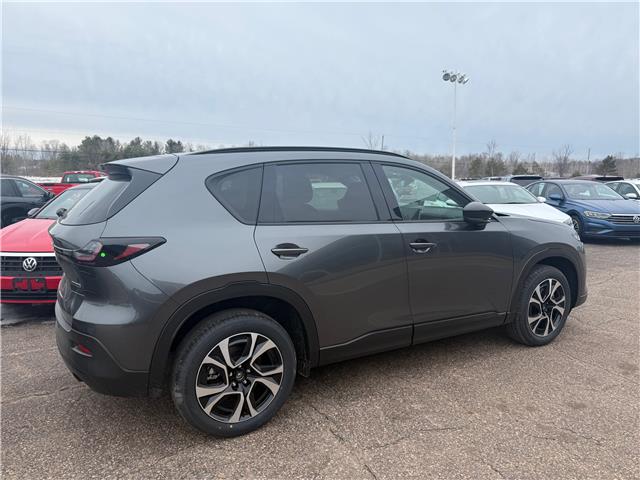 2026 Mazda CX-5 GS (Stk: 226-30) in Pembroke - Image 5 of 7