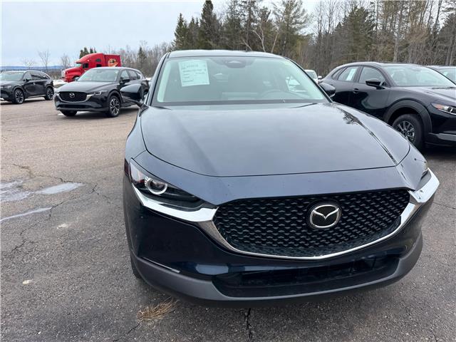 2026 Mazda CX-30 GS (Stk: 226-28) in Pembroke - Image 3 of 5