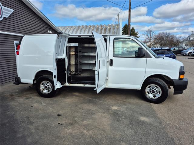 2022 GMC Savana 2500 Work Van (Stk: -) in Sussex - Image 4 of 10