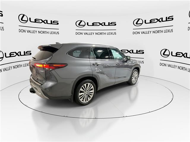 2024 Toyota Highlander Hybrid  (Stk: 14U7415) in Markham - Image 9 of 33