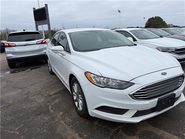 2017 Ford Fusion SE (Stk: 24796) in Pembroke - Image 4 of 6
