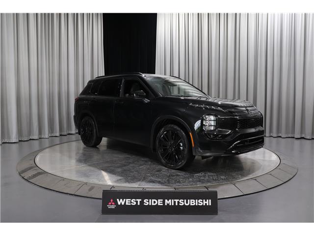 2026 Mitsubishi Outlander GT NOIR (Stk: T26481) in Edmonton - Image 1 of 34