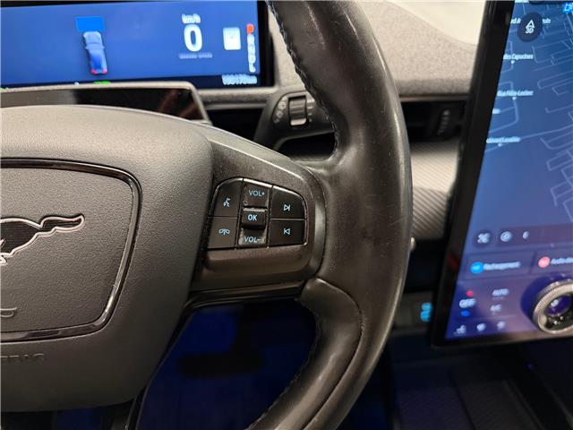 2021 Ford Mustang Mach-E Premium (Stk: A9215) in Saint-Eustache - Image 17 of 26