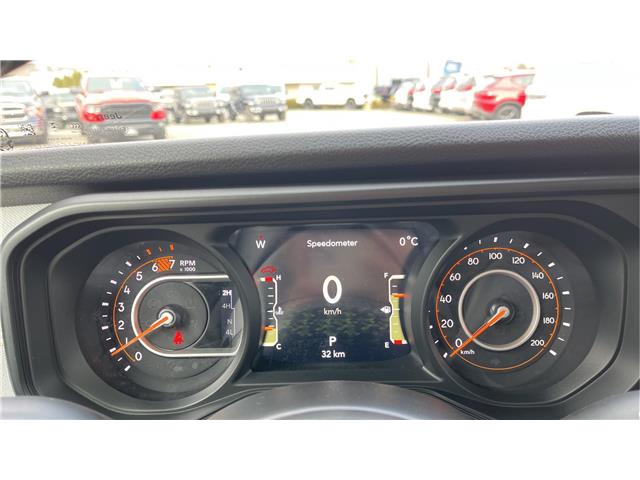 2025 Jeep Wrangler Sport (Stk: TS041) in Kamloops - Image 15 of 27