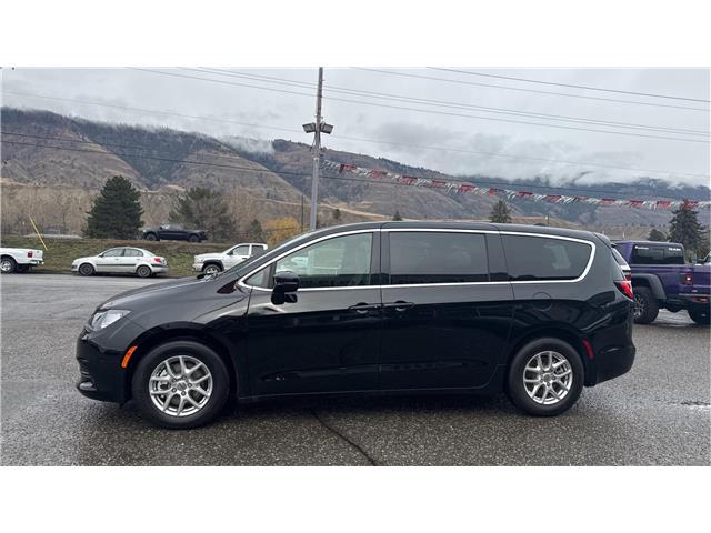 2025 Chrysler Grand Caravan SXT (Stk: TS074) in Kamloops - Image 5 of 35