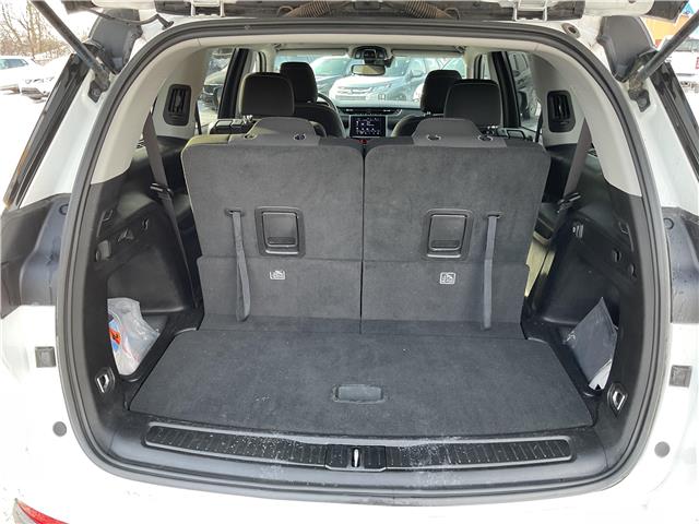 2023 Jeep Grand Cherokee L Laredo (Stk: 260099) in North Bay - Image 35 of 36