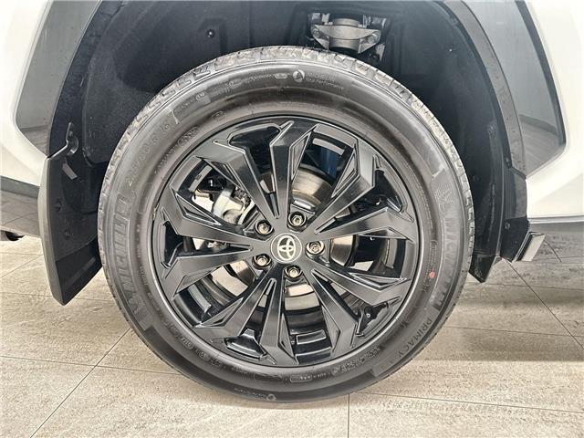 2025 Toyota RAV4 Hybrid SE (Stk: 11U4442) in Markham - Image 14 of 32