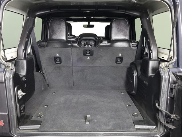 2021 Jeep Wrangler Unlimited  (Stk: 26T083A) in Calgary - Image 11 of 23