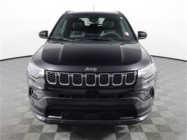 2024 Jeep Compass Altitude (Stk: 26J067A) in Calgary - Image 2 of 23