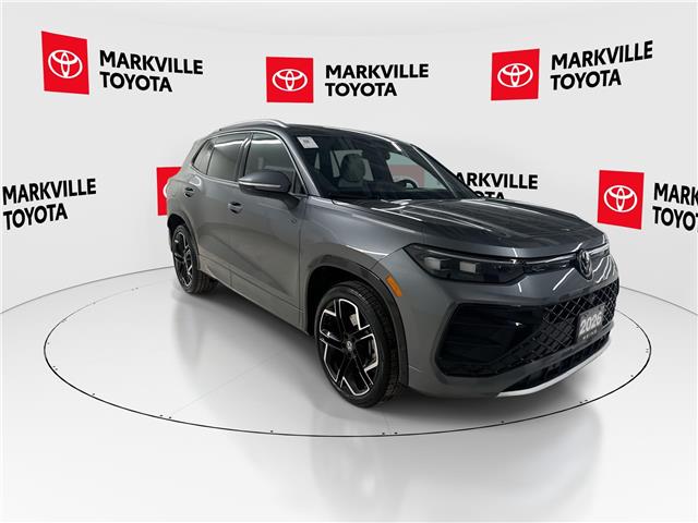 2026 Volkswagen Tiguan Highline Turbo R-Line (Stk: 11105831A) in Markham - Image 2 of 30