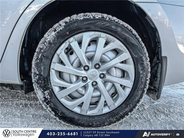 2018 Toyota Corolla SE (Stk: SU7657A) in Calgary - Image 6 of 14