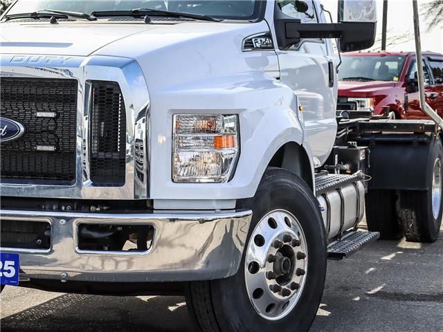 2025 Ford F-750 Diesel Base (Stk: PS23950) in Toronto - Image 2 of 18