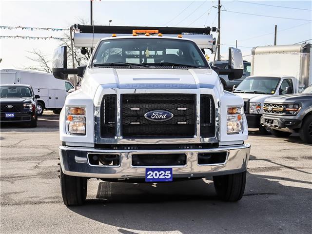 2025 Ford F-750 Diesel Base (Stk: PS23950) in Toronto - Image 3 of 18