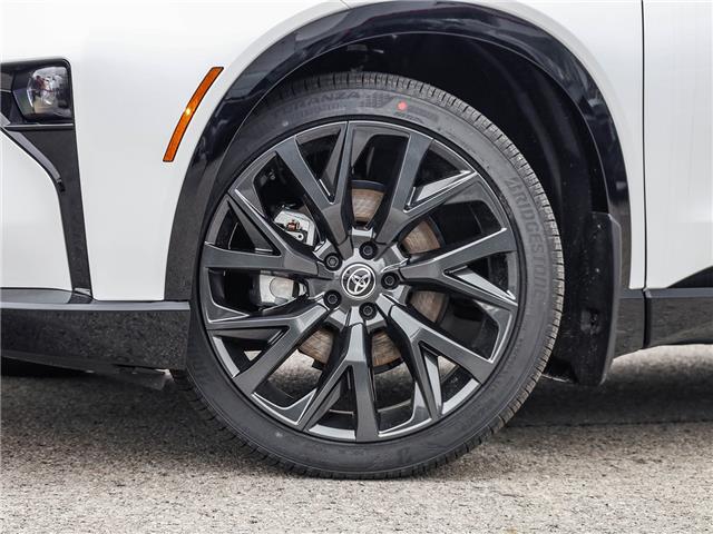 2026 Toyota Crown Signia Limited (Stk: T9804) in Welland - Image 12 of 28