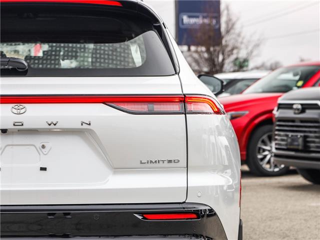 2026 Toyota Crown Signia Limited (Stk: T9804) in Welland - Image 11 of 28