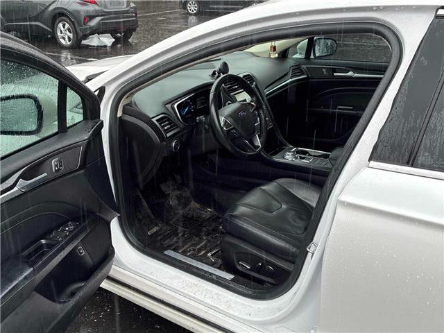 2019 Ford Fusion Hybrid Titanium (Stk: 2603085) in Waterloo - Image 3 of 4
