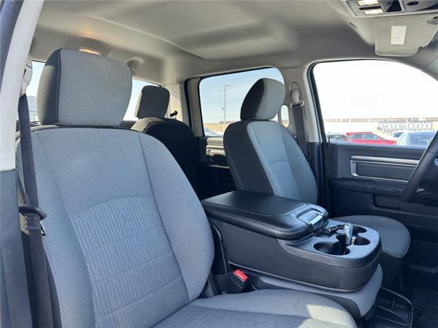 2023 RAM 1500 Classic SLT (Stk: P22699) in Stratford - Image 10 of 30